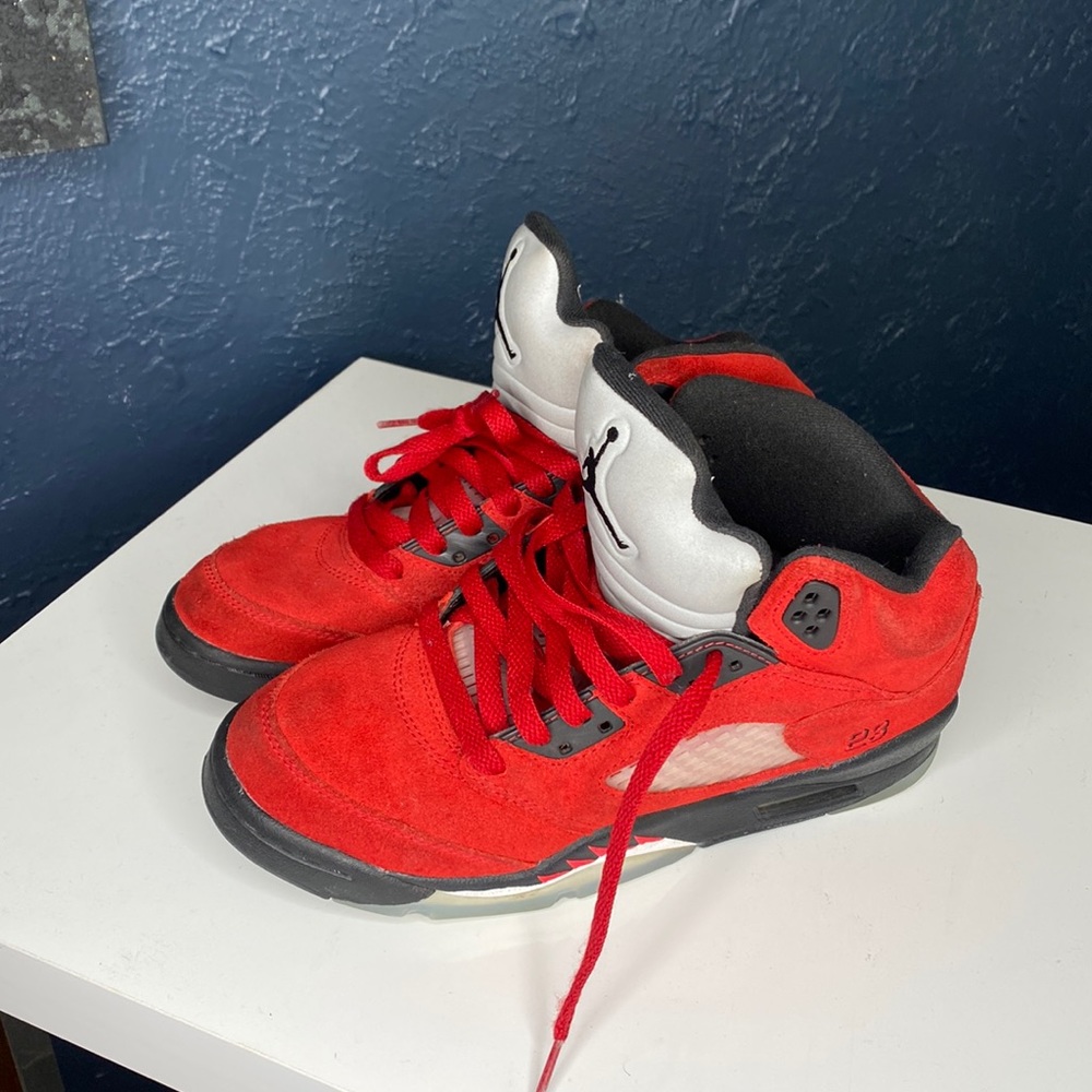 Retro Jordan’s 5’s